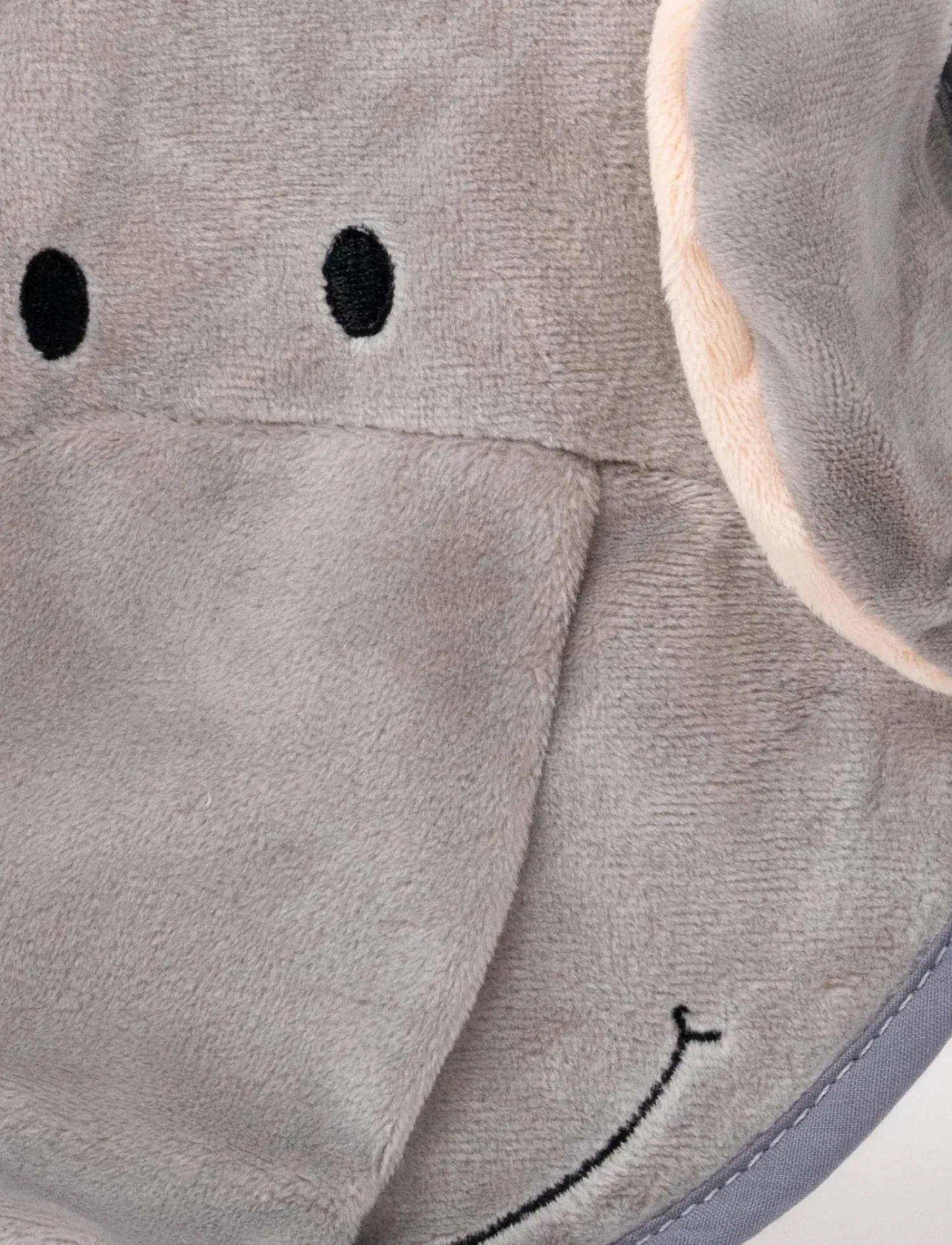 Diinglisar, Haklapp, Elefant