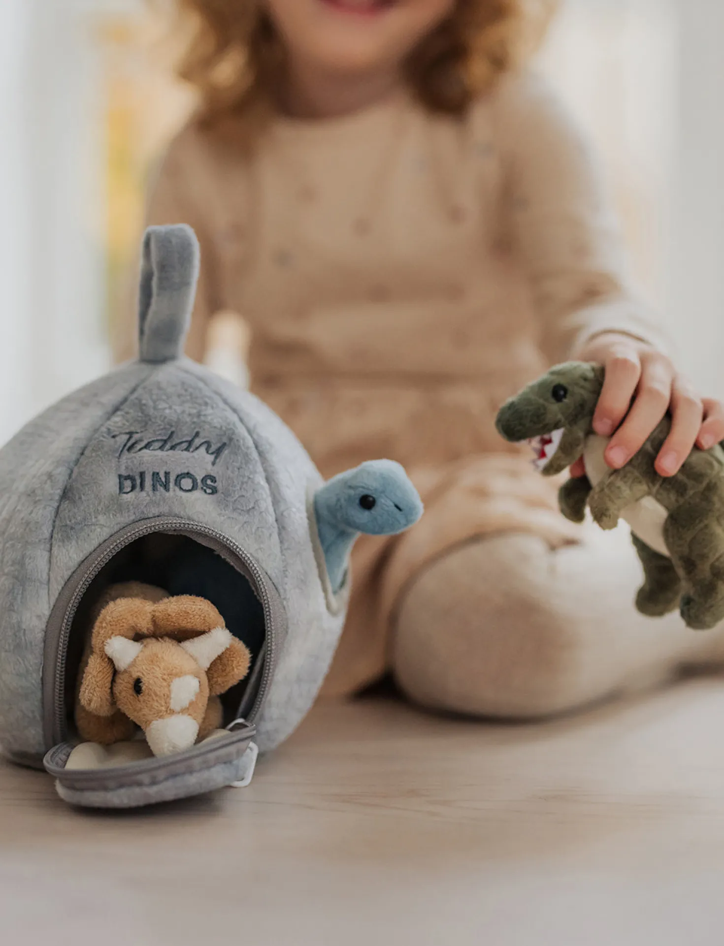 Dino Bo, Lekset