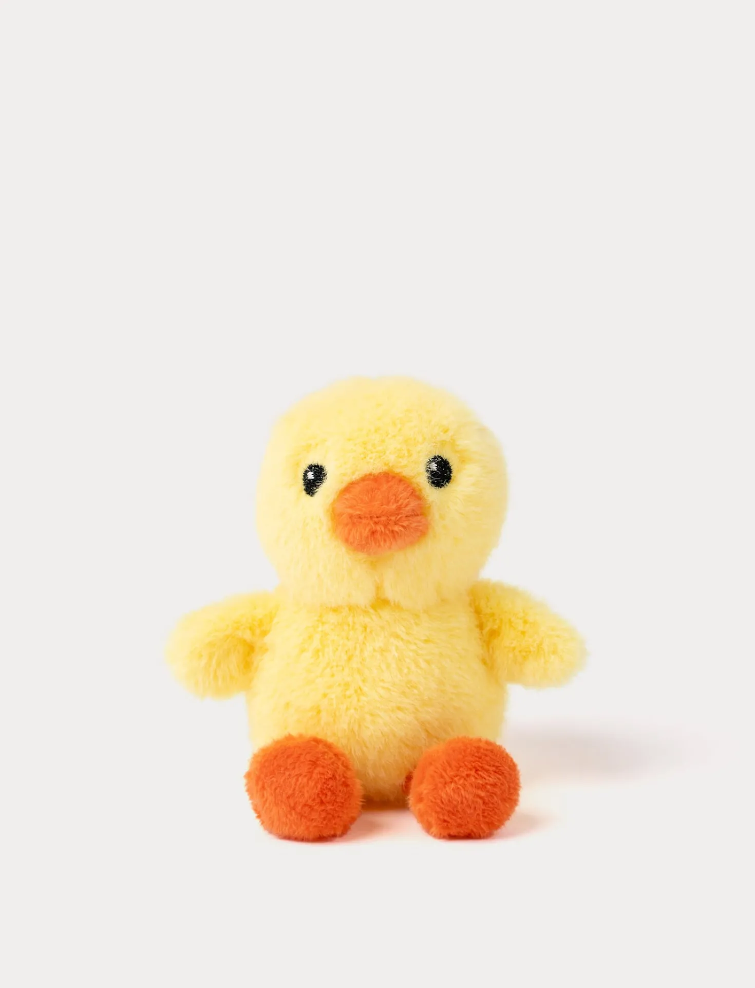 Kaninkorg med kycklingar