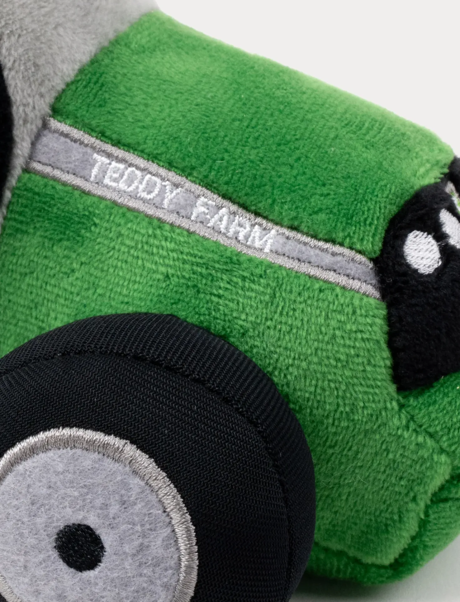 Teddy Farm, Traktor