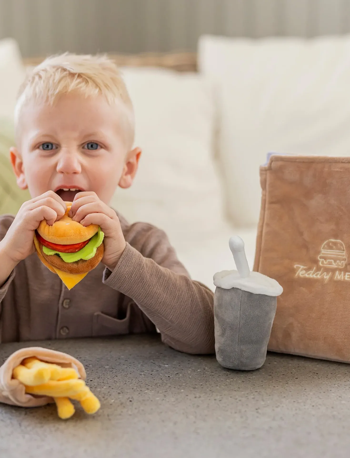 Teddy Meal, Lekset